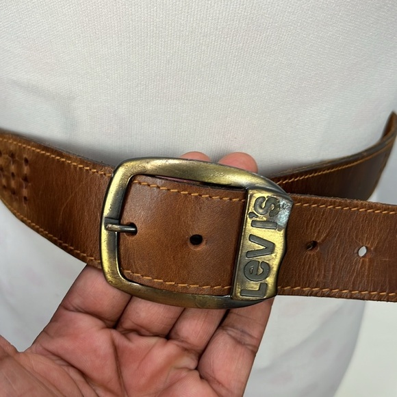 Vintage Levi's Women’s Brown Leather Belt Oil Tanned Harness Sz 36 Southwestern - Picture 5 of 7